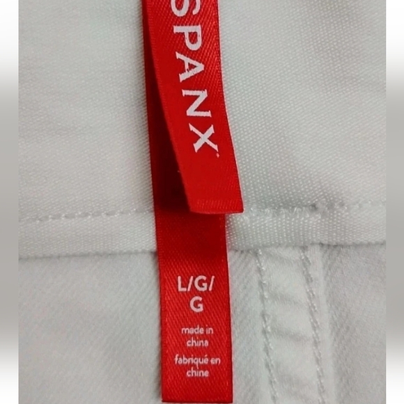 SPANX White Twill Shorts Size Large Pullon Shaping - Picture 3 of 5